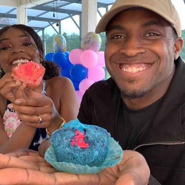 delicious cupcakes - The Best Blue Velvet Cupcakes 