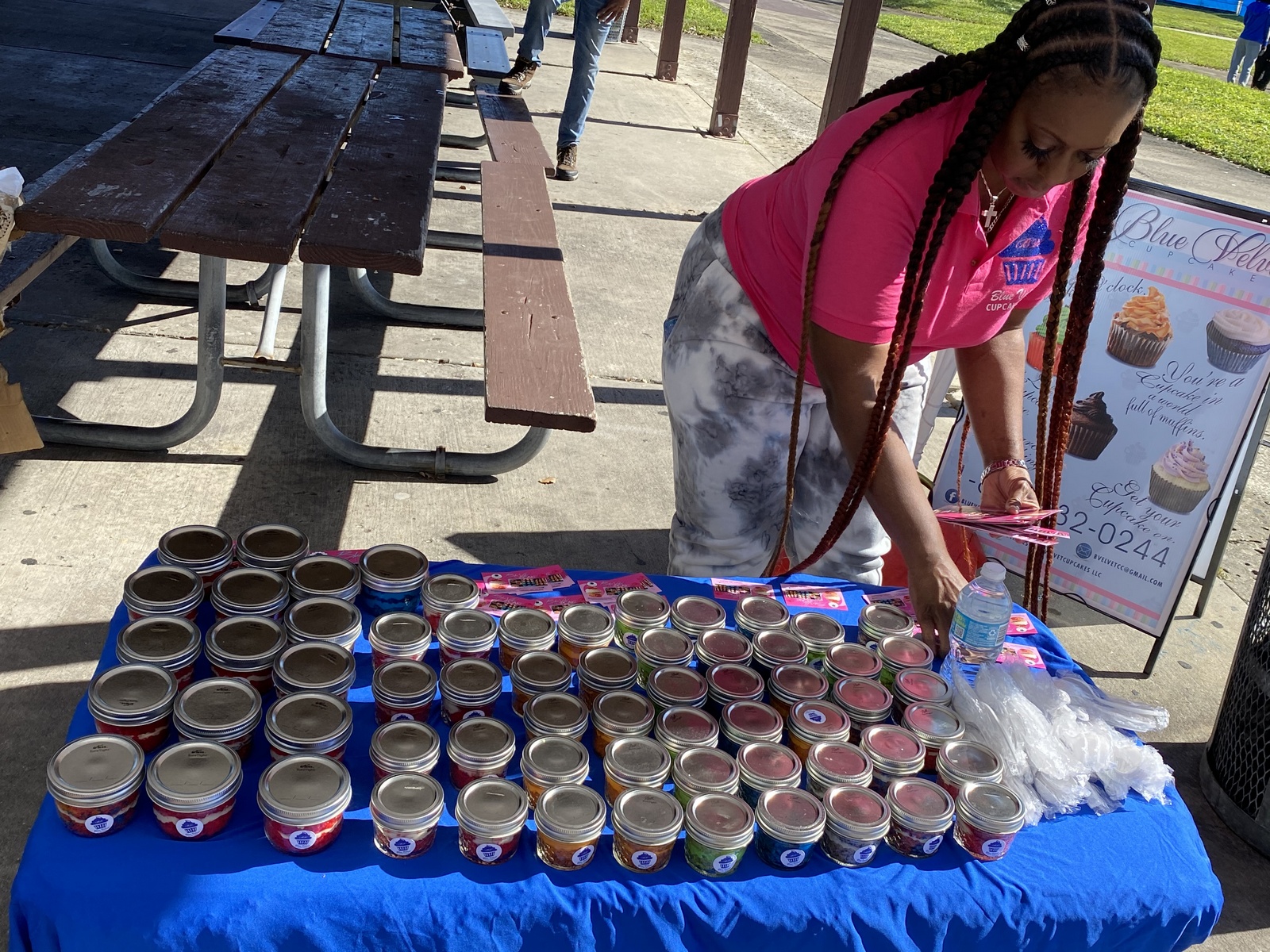 assorted cake jars - The Best Blue Velvet Cupcakes 